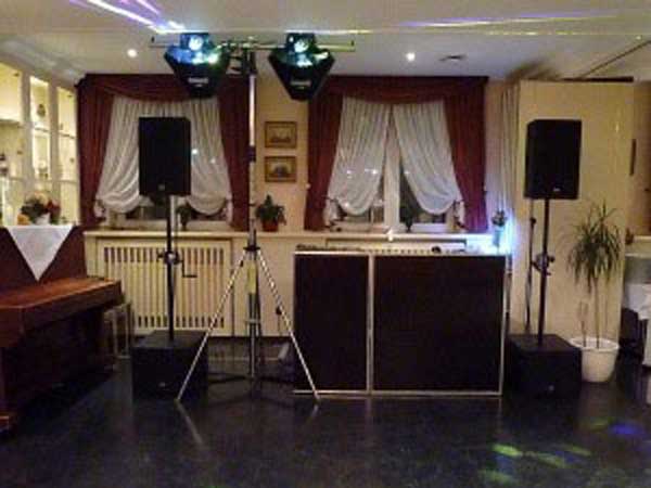 hotel hennies dj Martin wege